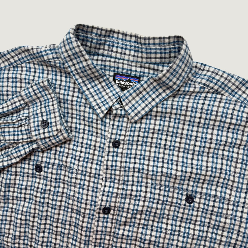 Patagonia Mens Large Long Sleeve Pima Cotton Button Up Shirt Blue Plaid 53837